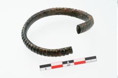 Foto von Bronzearmreif (NHMW-PRAE-002265)